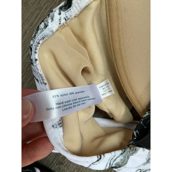 Swim By Cacique 44DD One Piece Black and White Marble Swimsuit NEW‎ - Picture 6 of 7